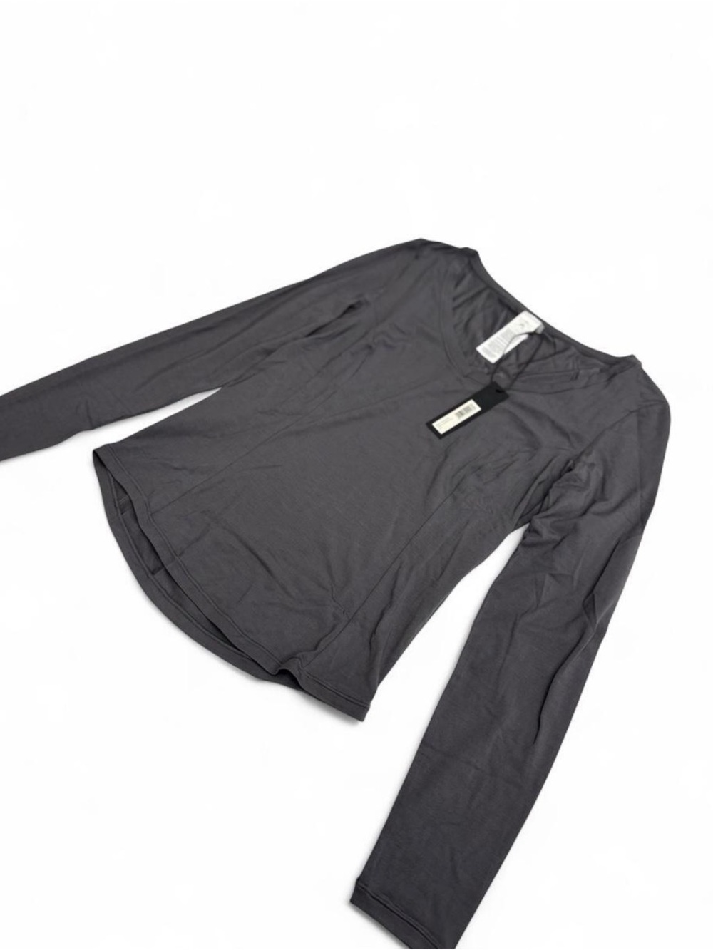Oner Active Mellow Motion Wide V Neck Long Sleeve in Coal NWT - Picture 6 of 8